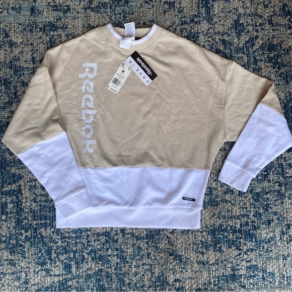 Core 10 by Reebok Women's Oversized Color Block Crewneck Sweatshirt, Medium - Picture 2 of 9